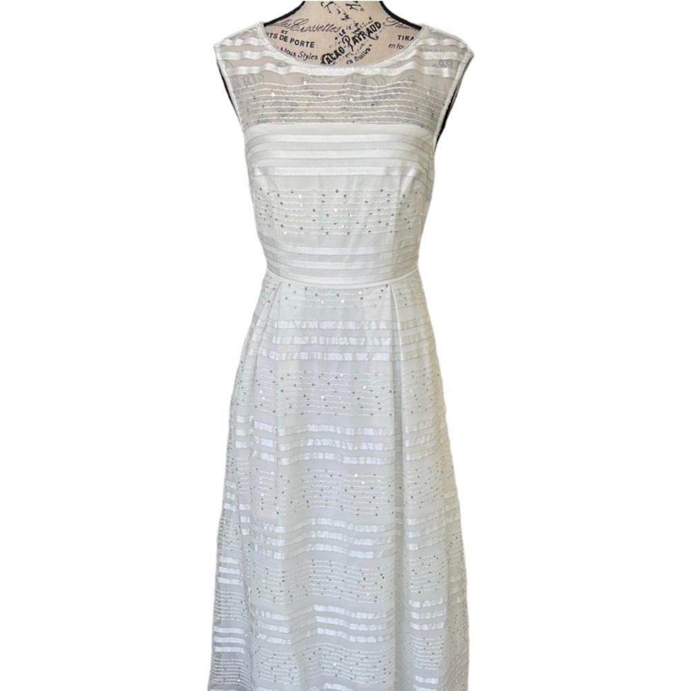 Adrianna Papell Dress - Picture 7 of 15